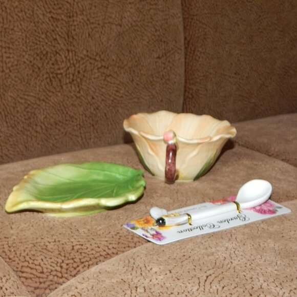 Corner Ruby Garden Collection Gold Sand Flower Teacup Leaf Saucer & Spoon New - Picture 8 of 12